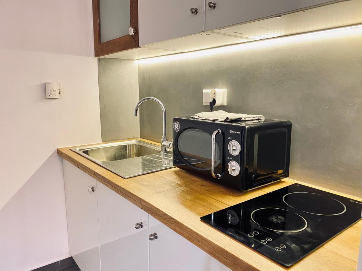 Small Gem Studio Athens, Next To Metro Nomismatokopeio Екстериор снимка