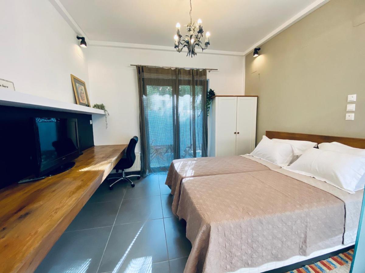 Small Gem Studio Athens, Next To Metro Nomismatokopeio Екстериор снимка