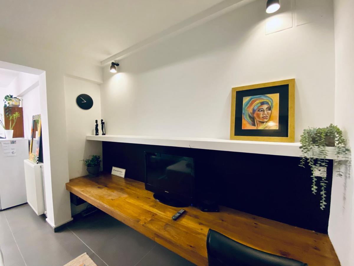 Small Gem Studio Athens, Next To Metro Nomismatokopeio Екстериор снимка